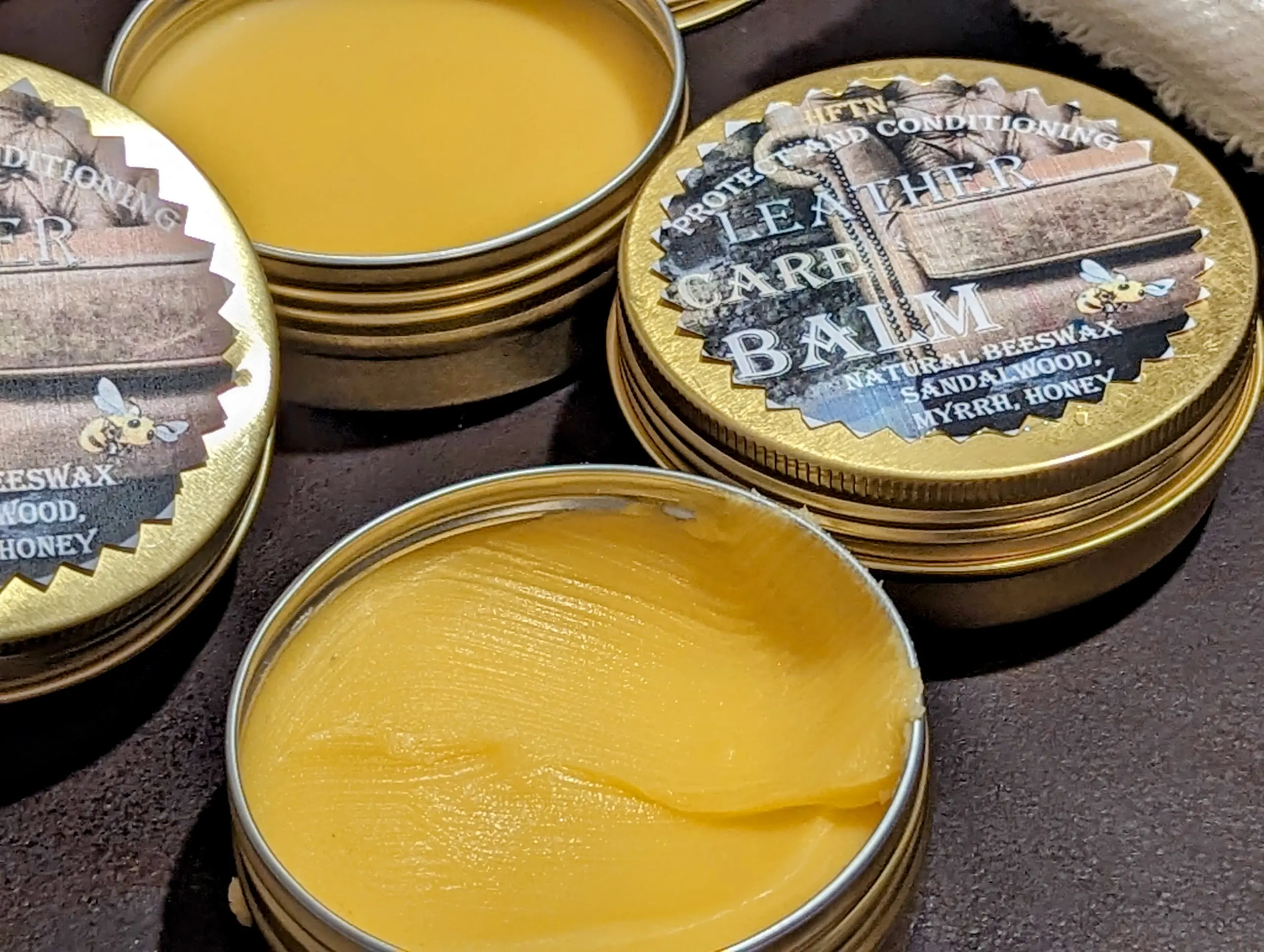 Beeswax in Leather Care